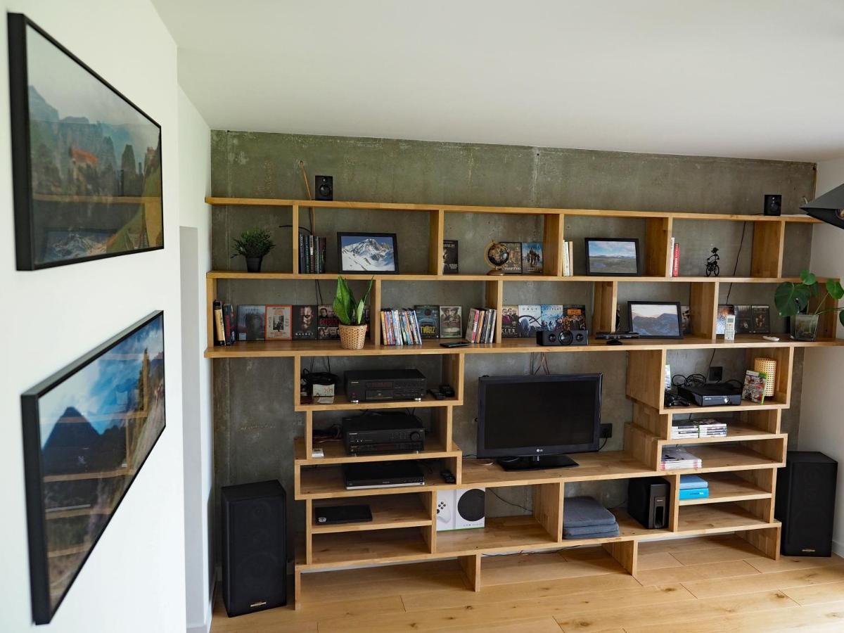 Appartement Debina Z Widokiem à Poznań Extérieur photo